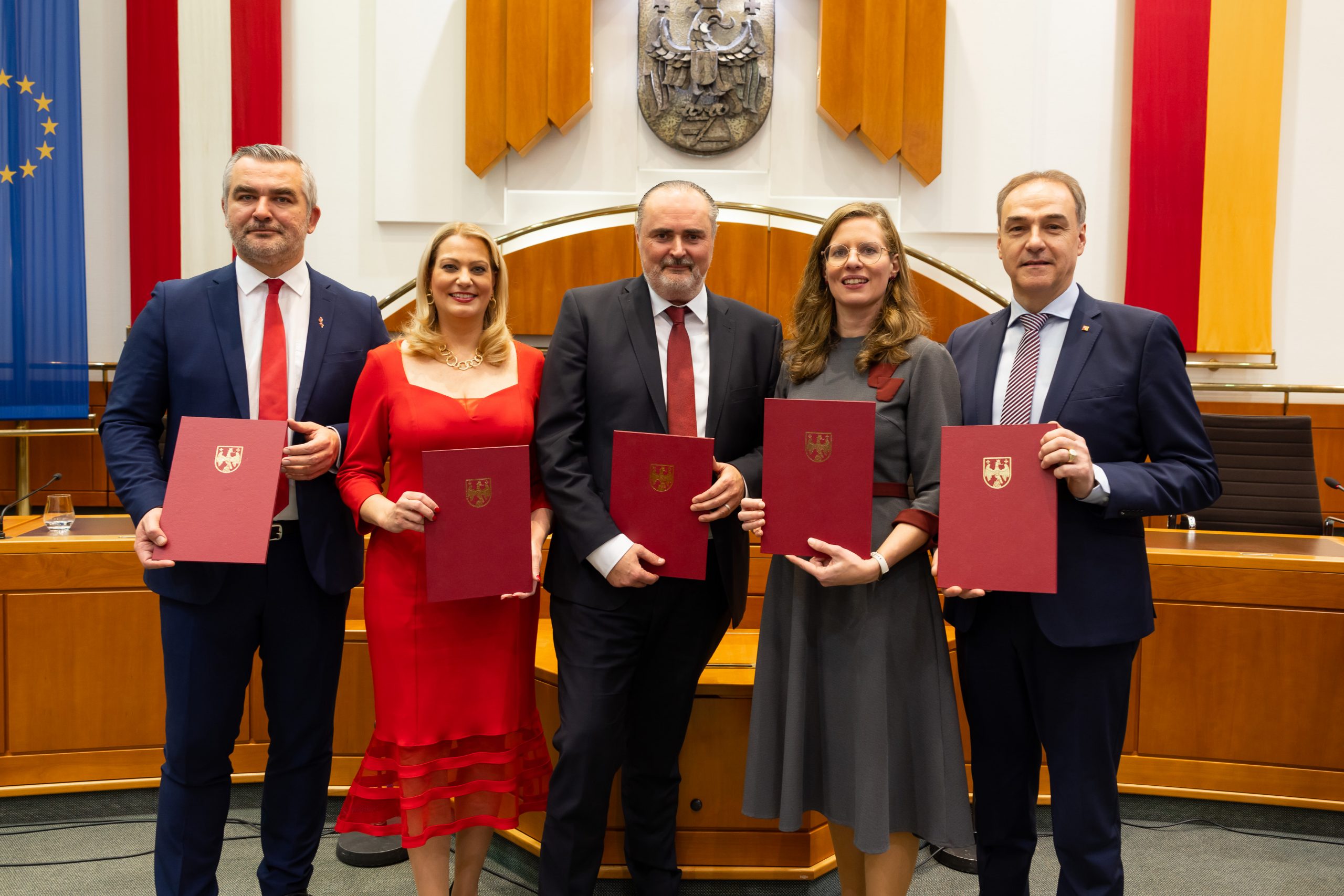 Konstituierende Sitzung Landtags Angelobung 2025 Burgenland Eisenstadt Landeshauptmann Hans Peter Doskozil, Landeshauptmann-Stellvertreterin Anja Haider-Wallner, Leonhard Schneemann, Daniela Winkler und Heinrich Dorner.
