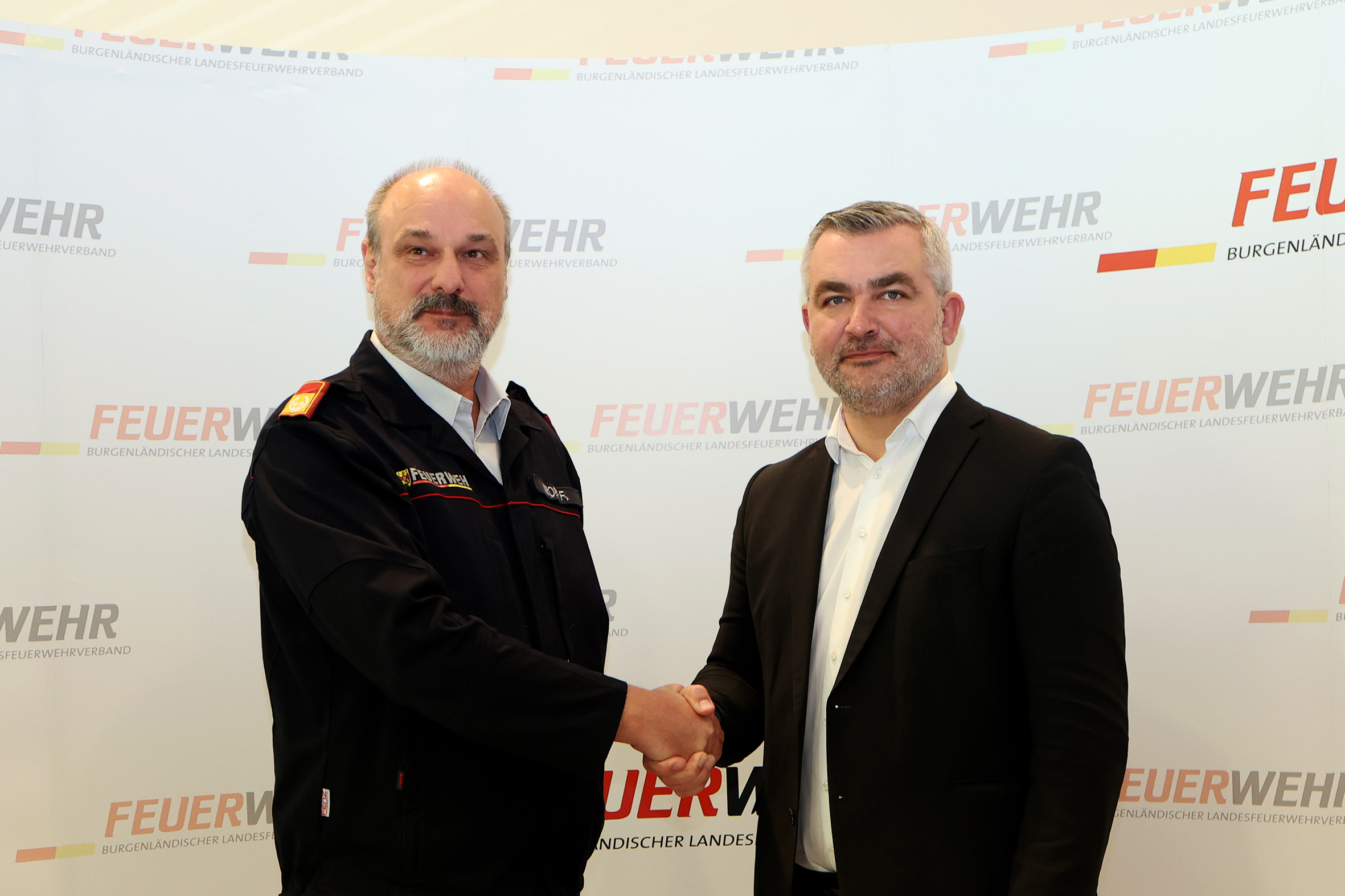 Burgenlands Feuerwehren mit Rekordeinsätzen Landesfeuerwehrkommandant LBD Franz Kropf und Feuerwehrreferent LR Heinrich Dorner