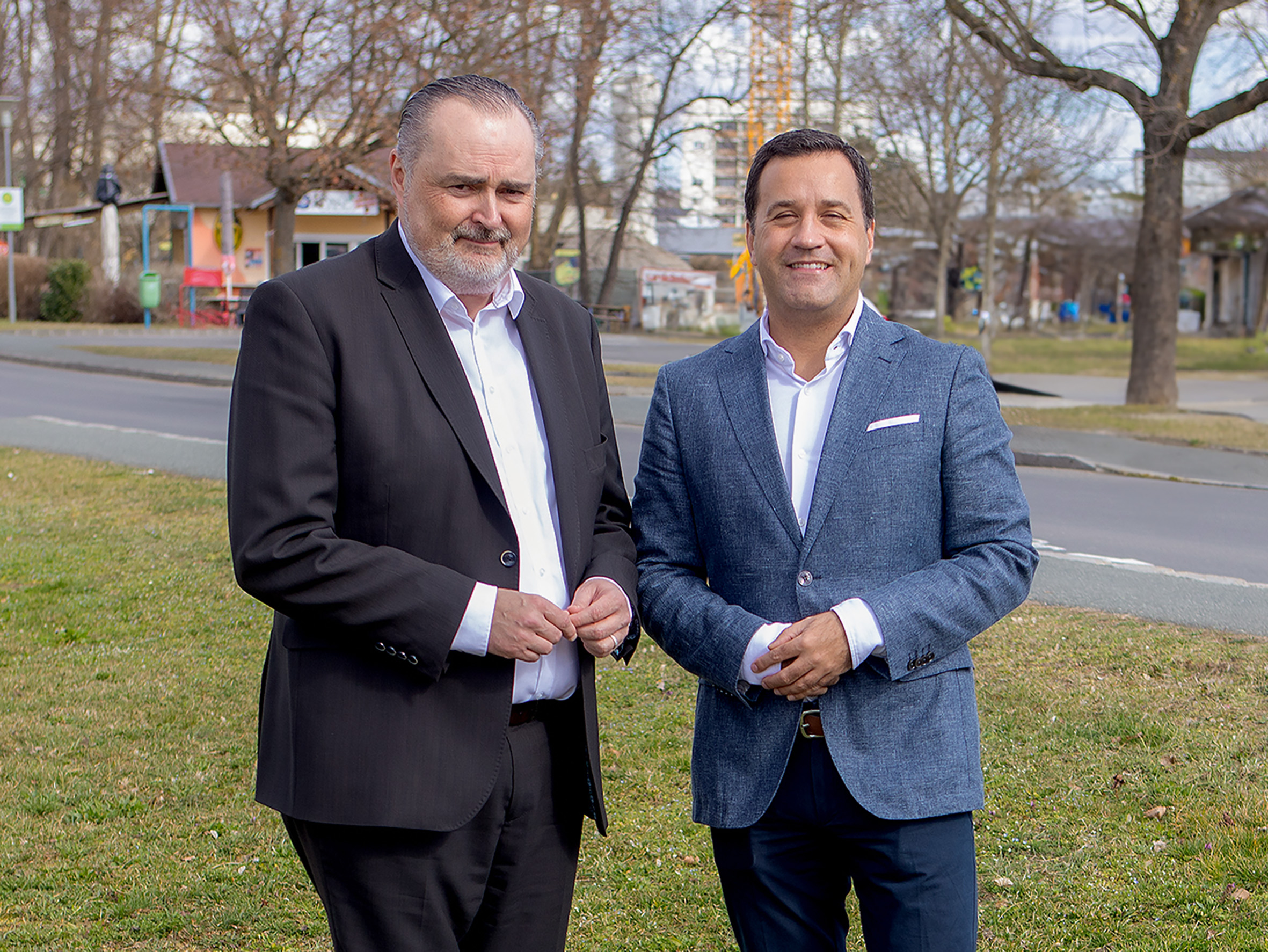 Einzigartiges Fortbildungspaket für Burgenlands Spitalsärzte Landeshauptmann Mag. Hans Peter Doskozil und Dr. Christian Toth, Präsident der Ärztekammer für Burgenland.