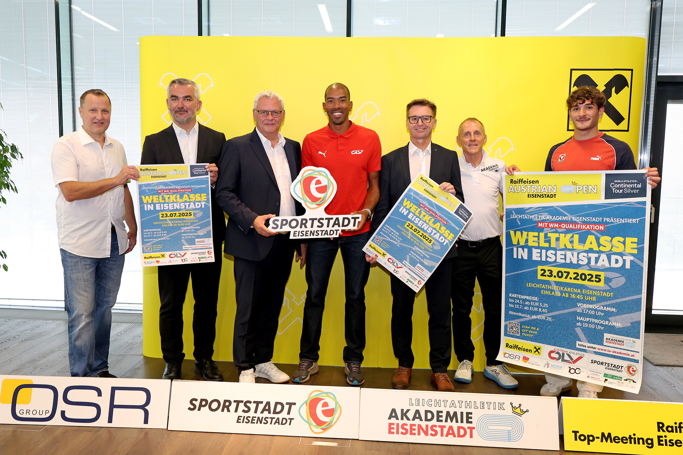 Weltklasse-Leichtathletik trifft auf Nachwuchsförderung: Austrian Open 2025 in Eisenstadt Franz Rumpold (OSR), Sportlandesrat Heinrich Dorner, Bürgermiester LAbg. Thomas Steiner (Eisenstadt), Christian Taylor, Rudolf Suttner (Raiffeisenlandesbank Burgenland), Meeting Director Rolf Meixner und Enzo Diessl