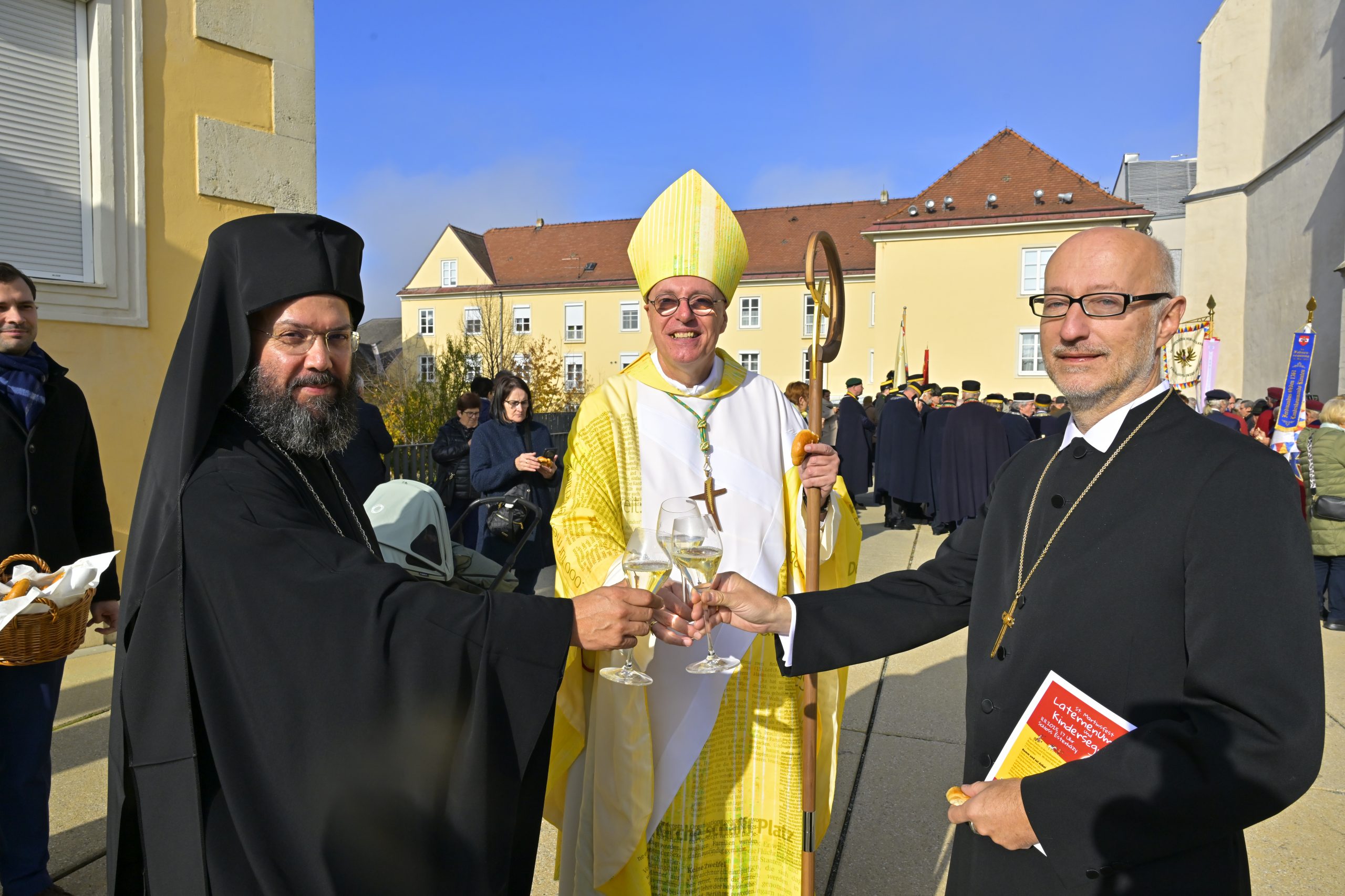 Festtag im Martinsdom: Diözese Eisenstadt und Land Burgenland feiern den heiligen Martin Ägidius J. Zsifkovics griechisch-orthodoxen Metropoliten Arsenios Kardamakis Superintendenten Robert Jonischkeit