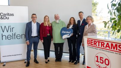 150 Jahre Bertrams – Initiative „Wärme schenken“ mit der Caritas