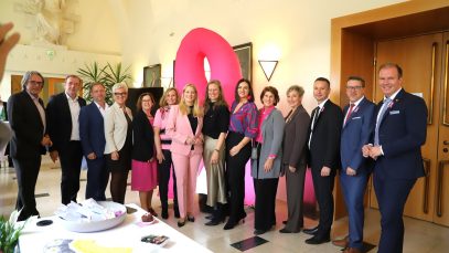 Pink Ribbon Charity-Frühstück im Landhaus – Besucherinnen und Besucher für die Krebshilfe Burgenland