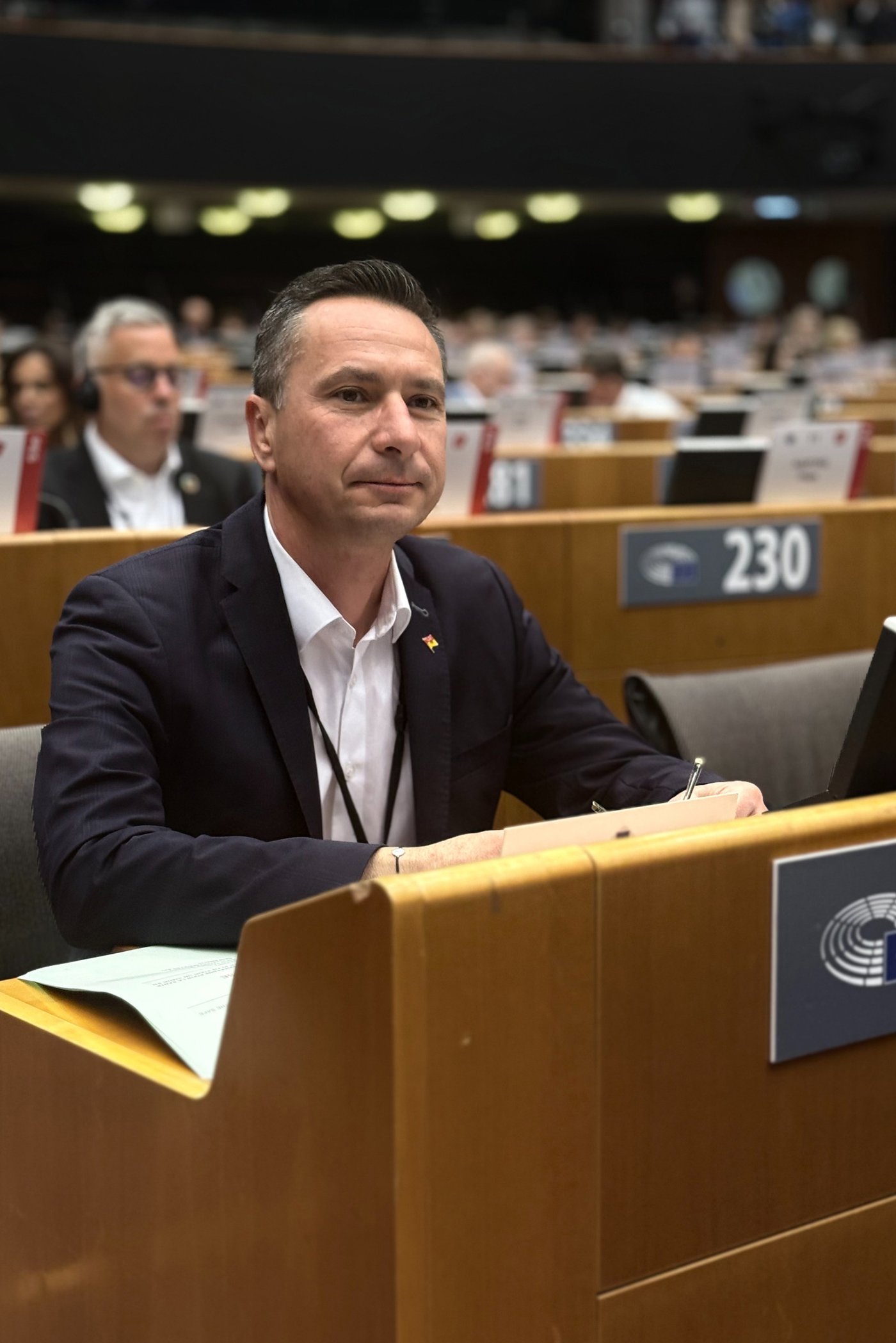 Robert Hergovich, burgenländischer Landtagsabgeordneter und AdR-Vertreter, bei der Plenarsitzung des Europäischen Ausschusses der Regionen